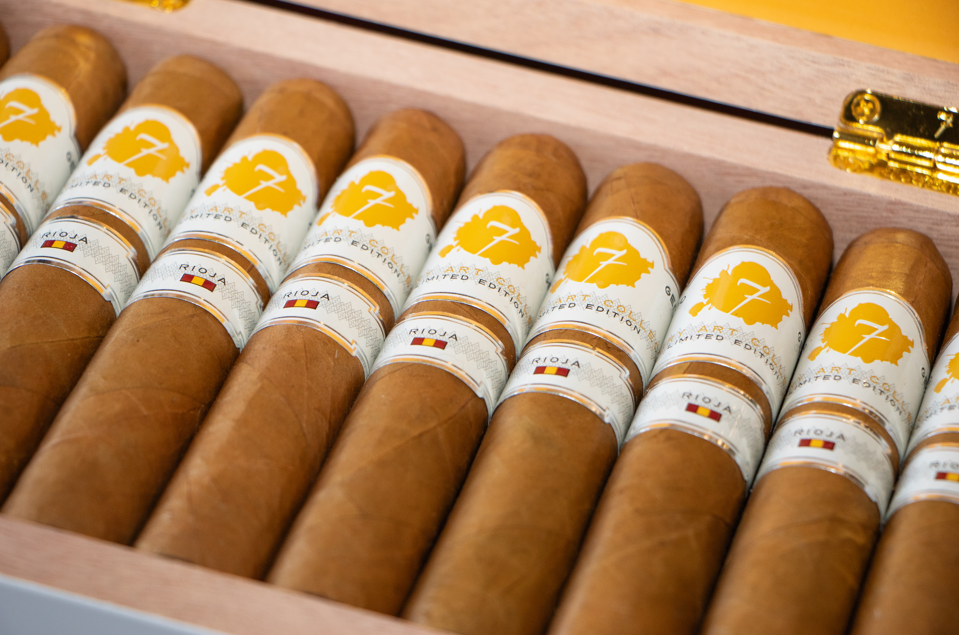 Travel with Cigars Dubai | Best Portable Cigar Setup