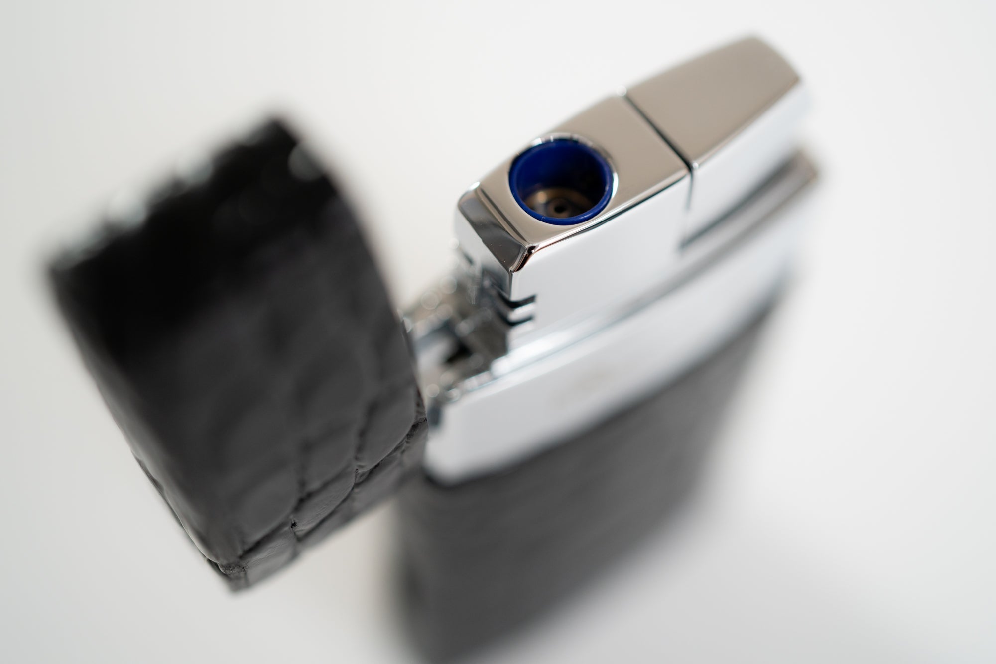 Brizard and Co. - Venezia Lighter (Fountain Flame) - Croco Black