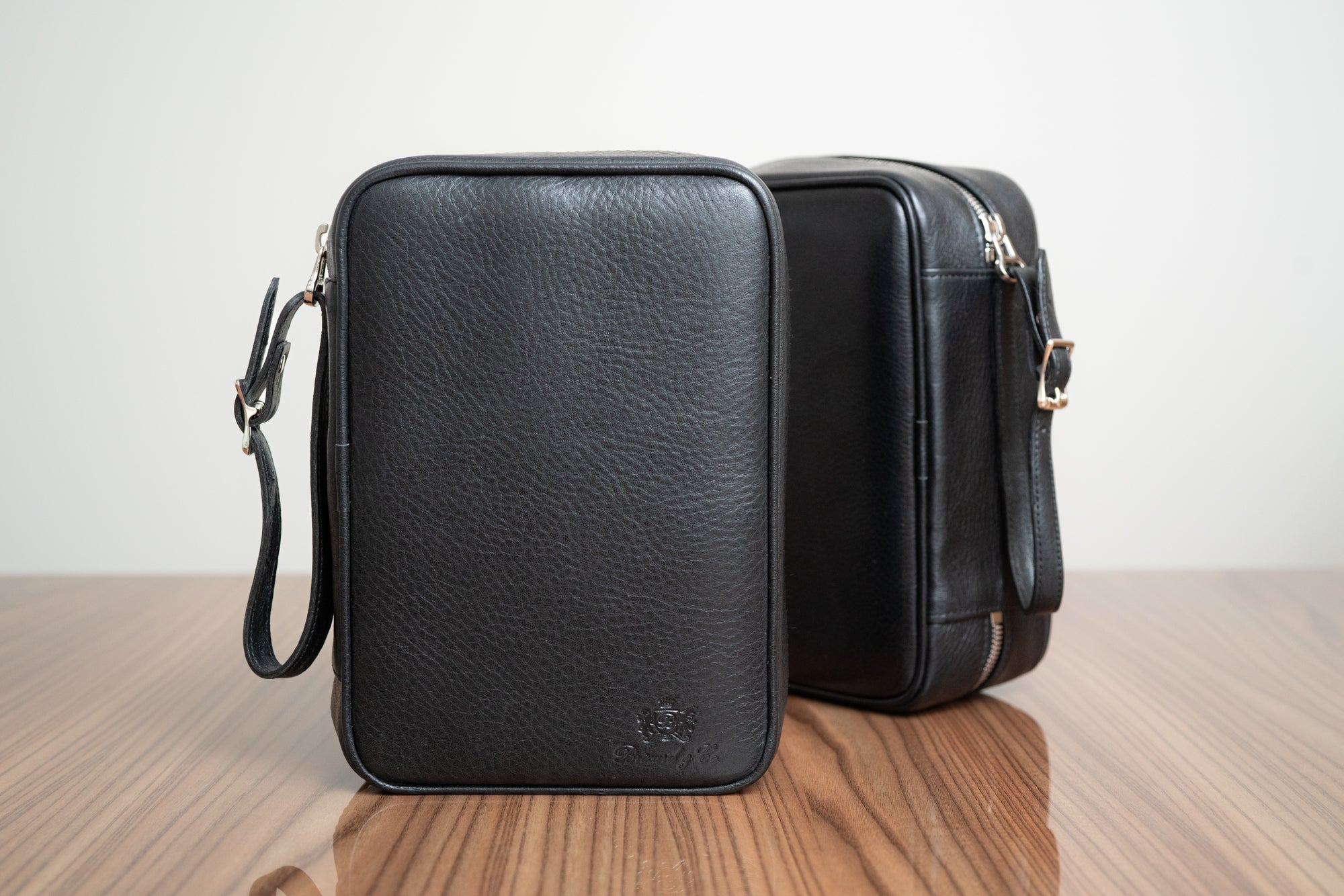 Brizard and Co. - Havana Traveler - Dakota Black Collection (Variable Types and Prices)