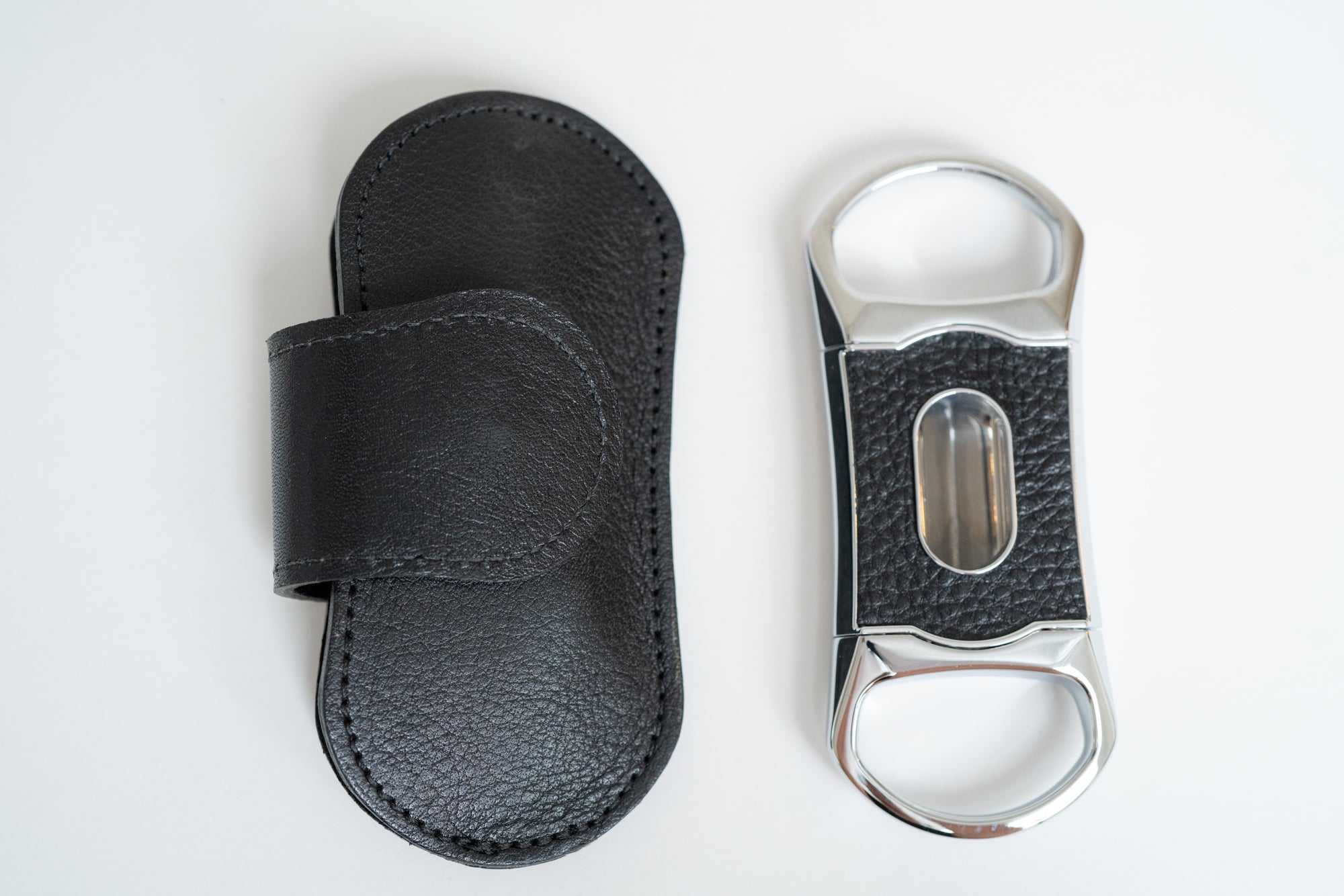 Brizard and Co. - The "V" Cutter - Dakota Black