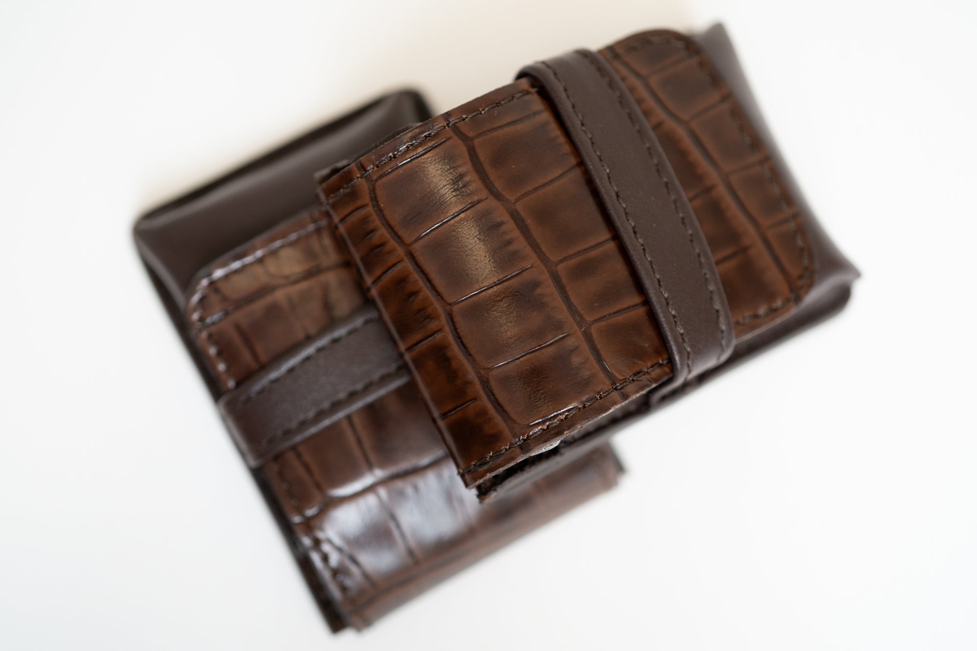 Luxury leather cigar accessories