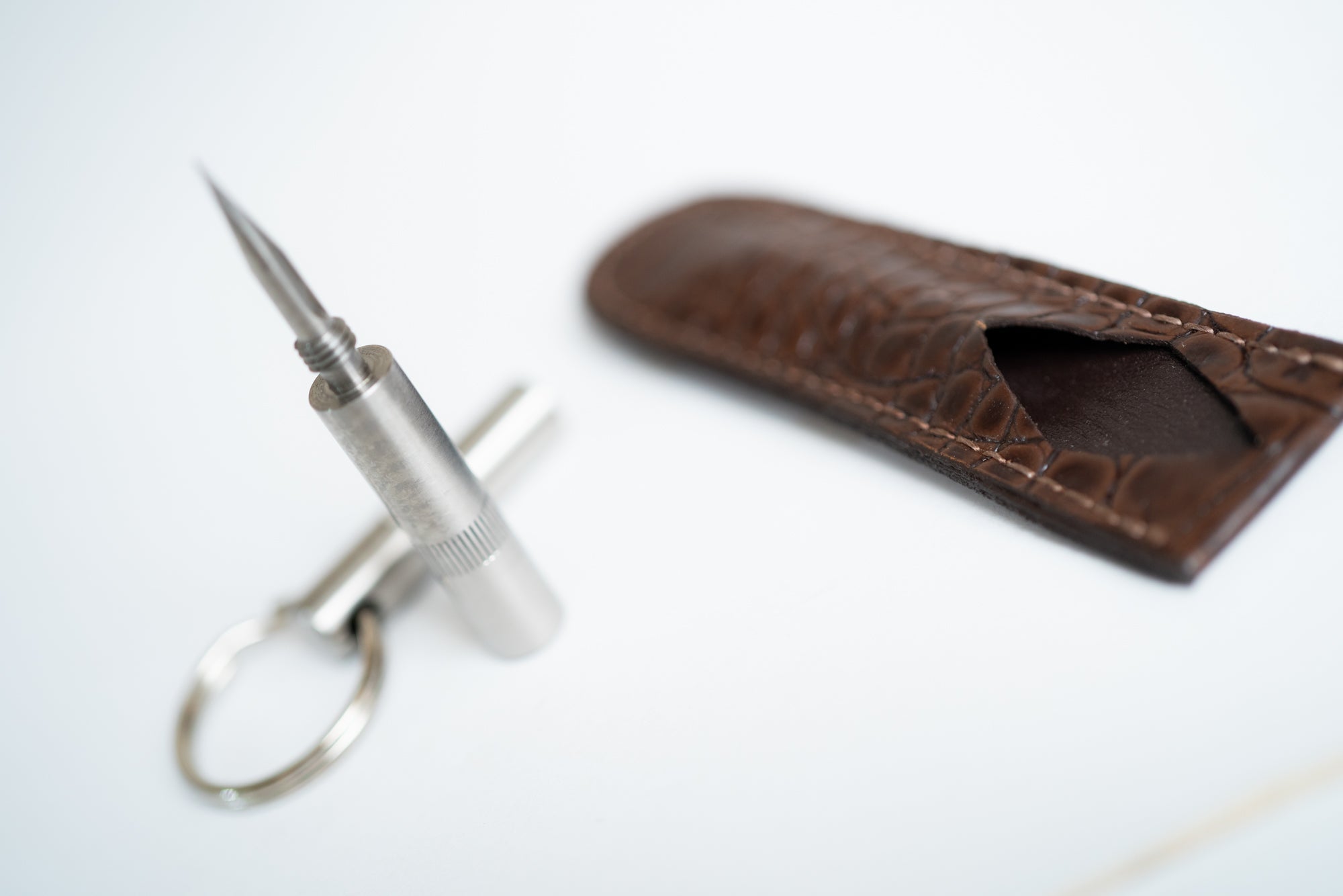Brizard & Co. Trilogy Cigar Punch – Croco Tobacco is the epitome of luxury cigar accessories and comes with leather case