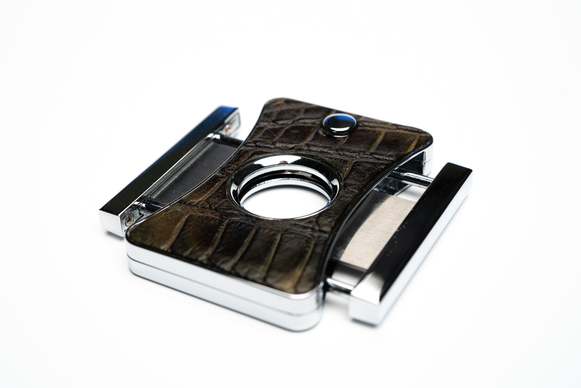 Brizard and Co. - Humidor and Havana Traveler - Genuine Alligator Skin Collection