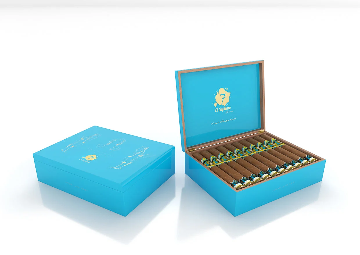 open blue and gold box of El Septimo Alexander_Connecticut cigars