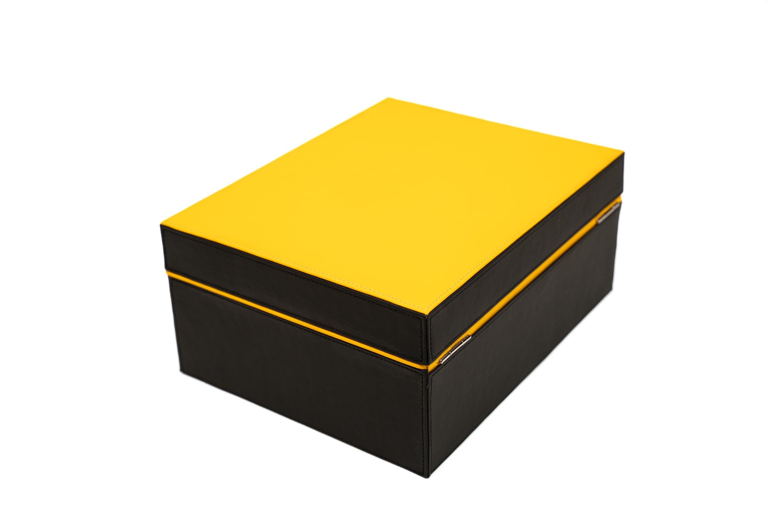 Brizard & Co – “Airflow” Cigar Humidor (30/40 Count) – Racing Black & Yellow