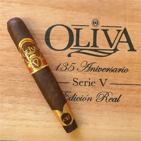 Serie V 135th Anniversary Edición Limitada
