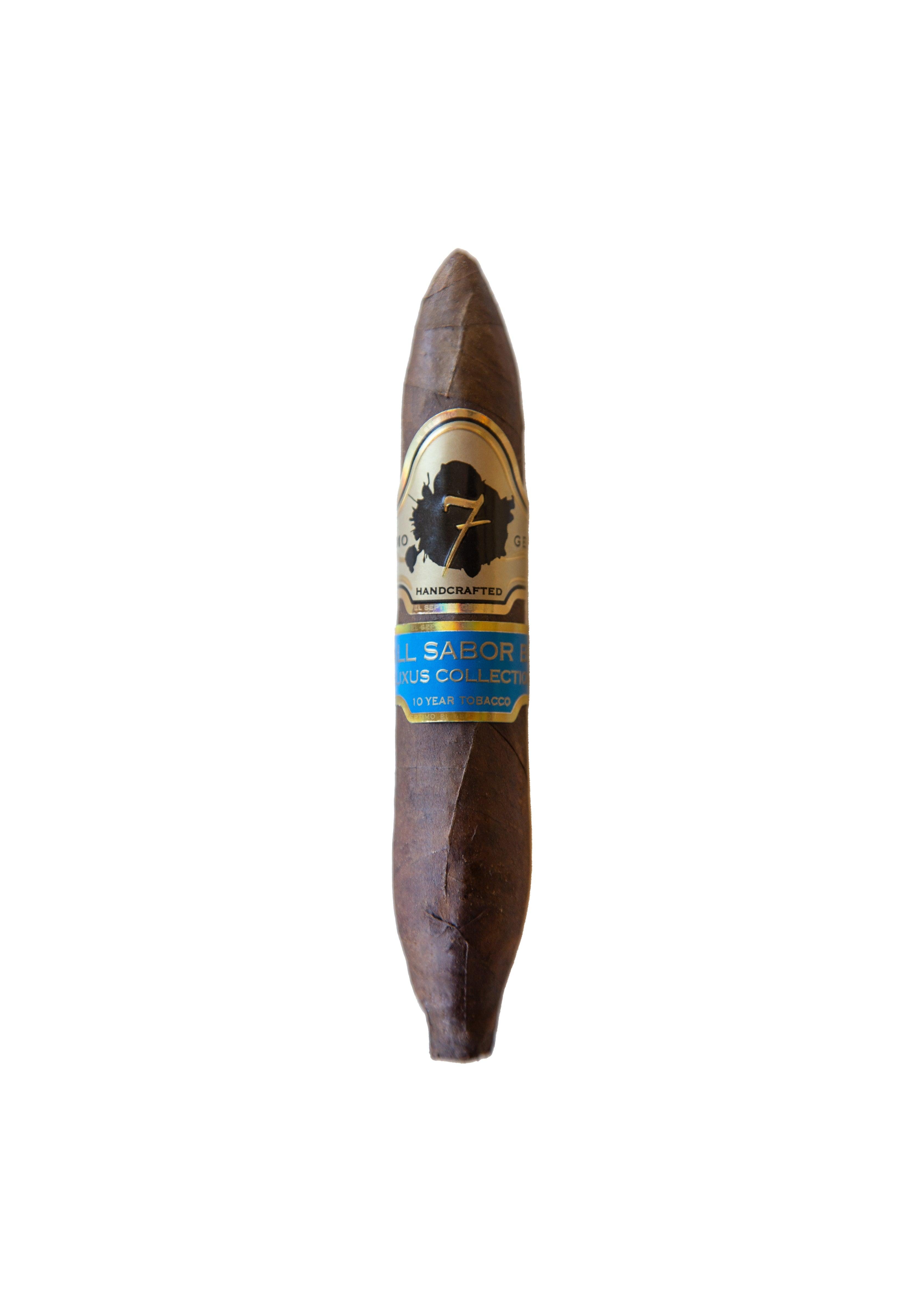 El Septimo Small Sabor Blue Cigar with a label on a white background