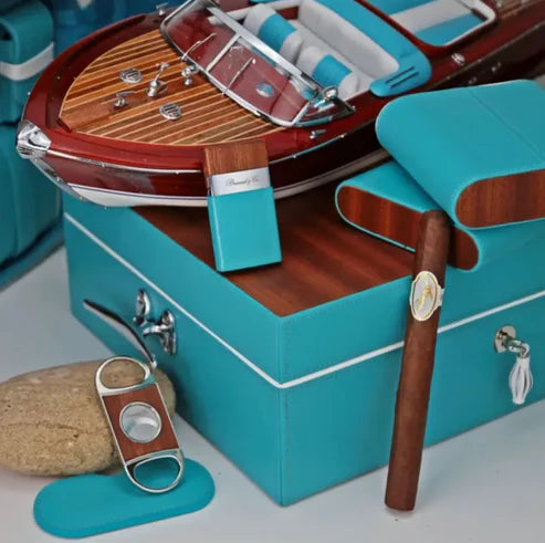 "Brizard and Co - Venezia Lighter Positano (Turquoise & Mahogany)"