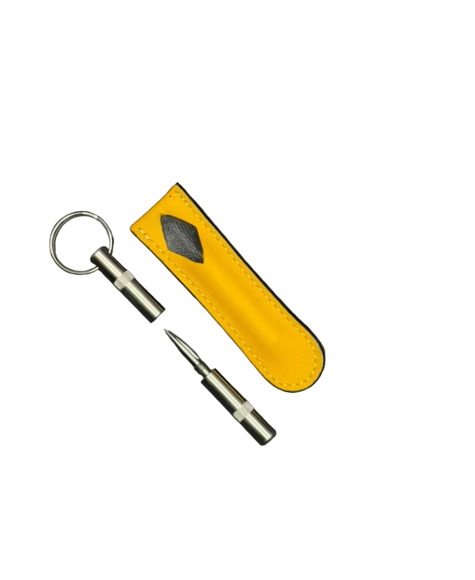 Brizard & Co – Trilogy “Spear” Cutter – Racing Black & Yellow