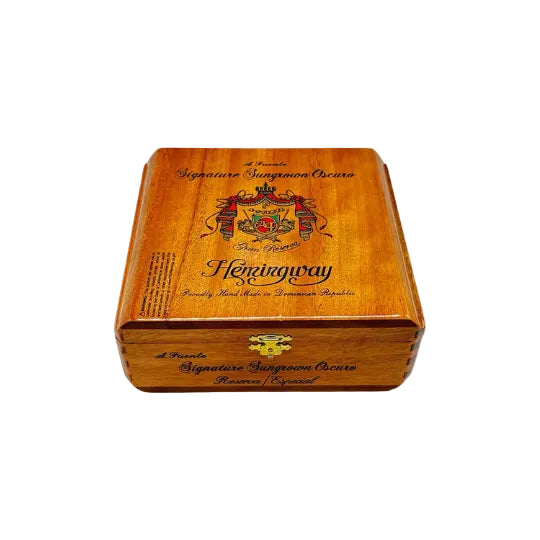 Arturo Fuente - Hemingway Signature - 6" x 46 Maduro Figurado