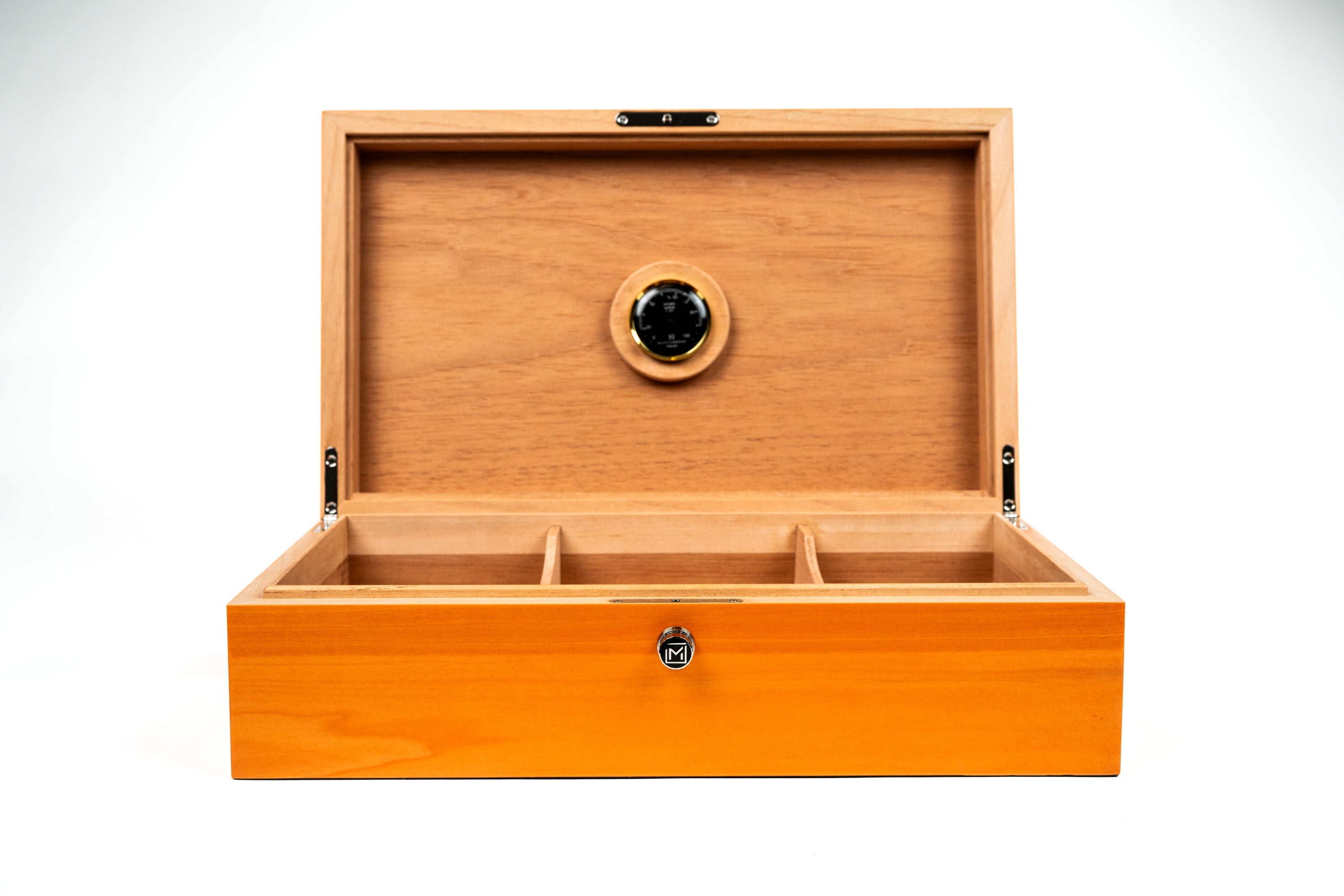 open front view of the Maccarrone World Map Colors Humidor